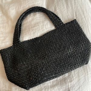 Falor brand woven leather tote - black